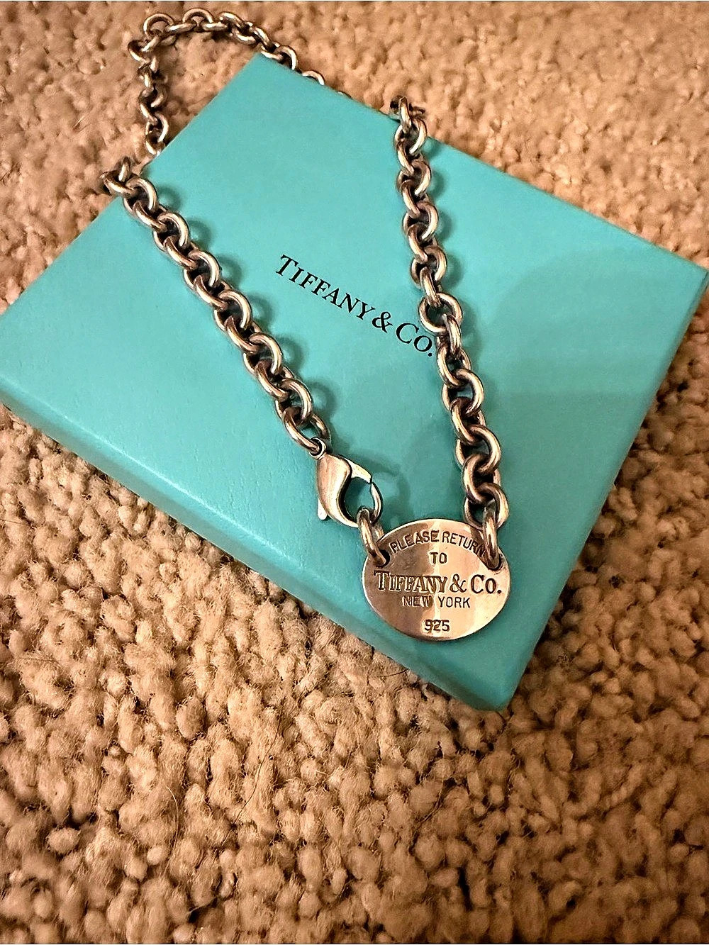 Tiffany & Co. Return to Tiffany Oval Tag Toggle Necklace